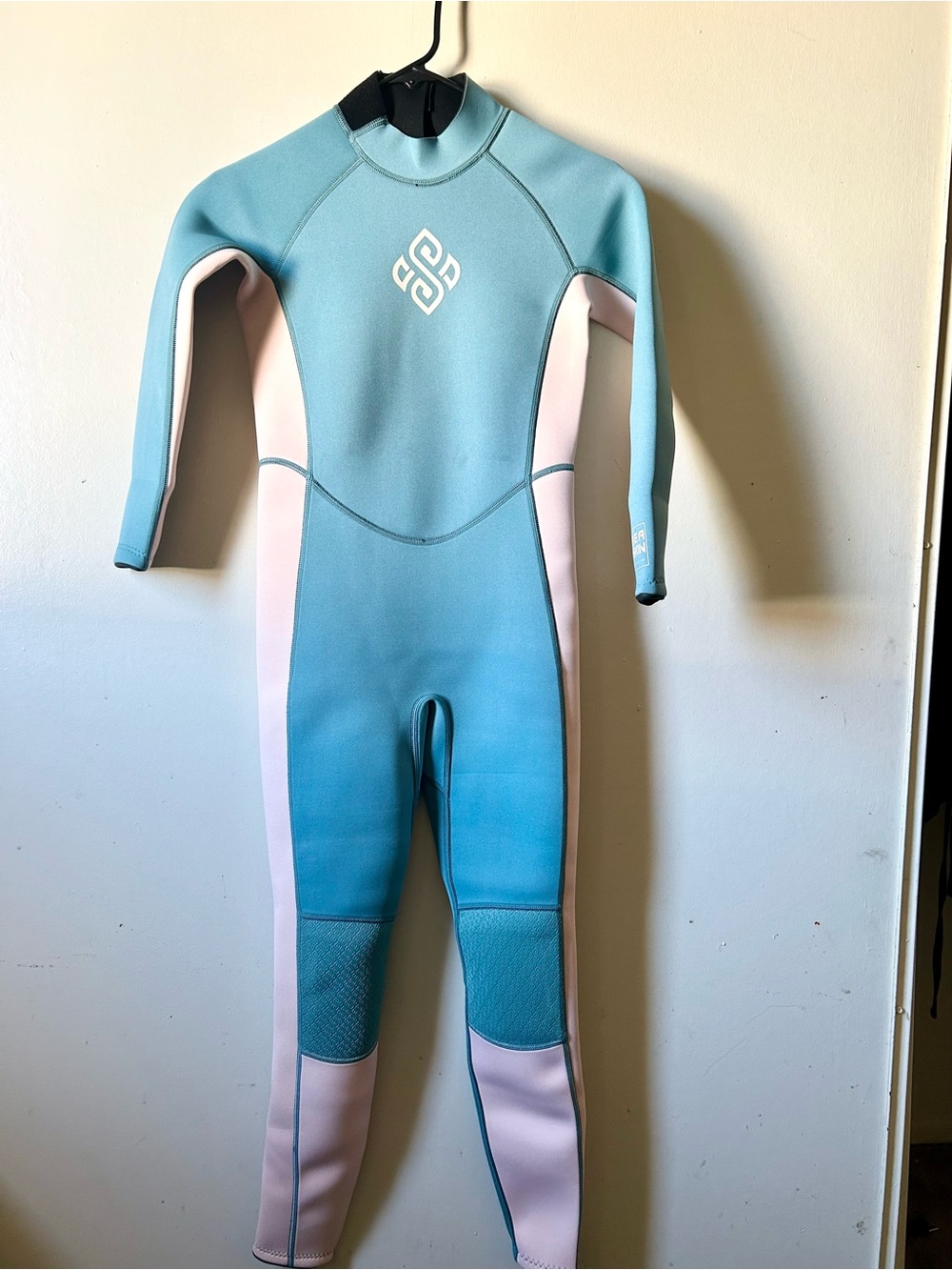 Seaskin 3mm kids wetsuit back zip full wet suit size 12 new without tags